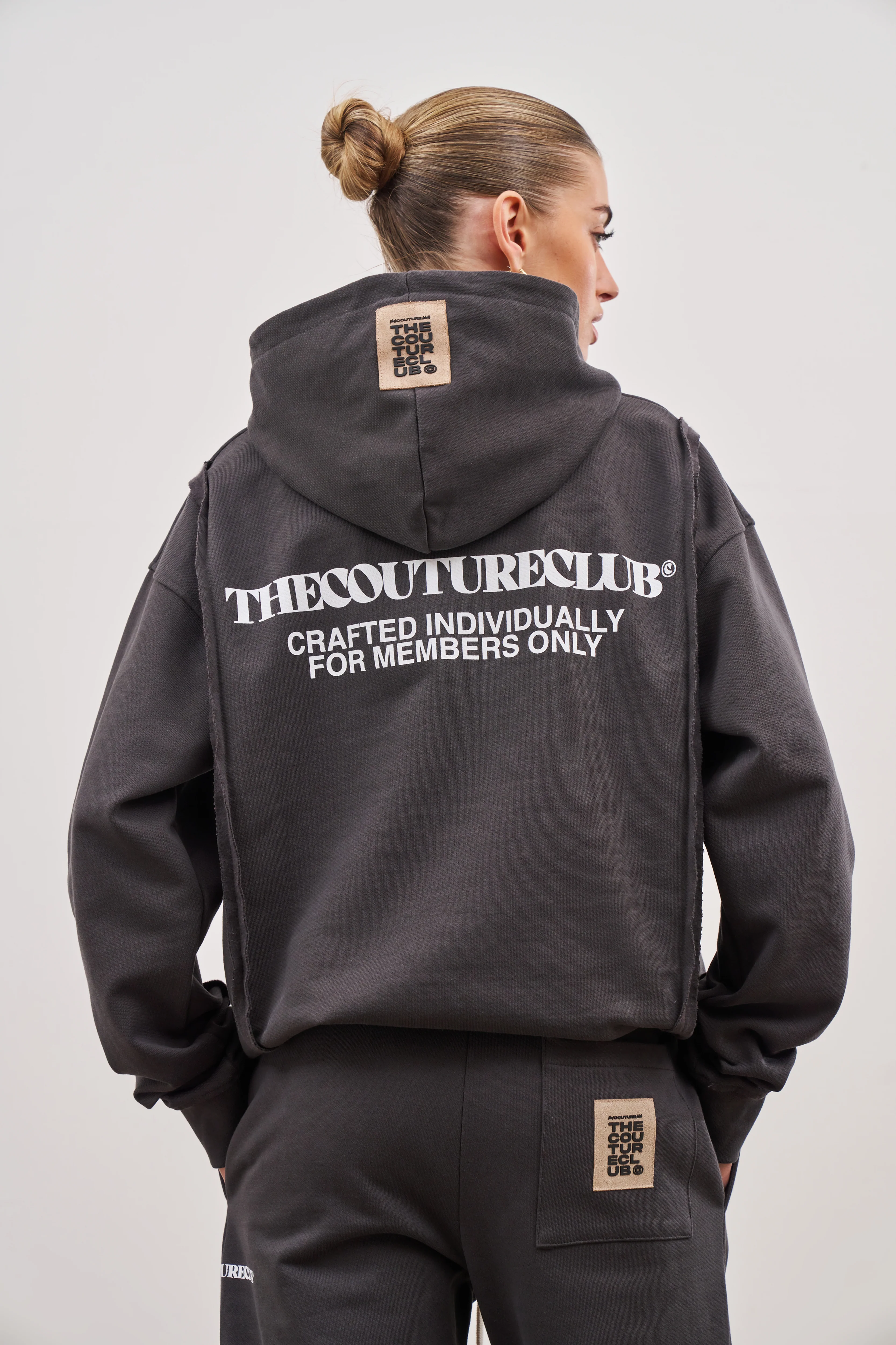 RAW SEAM QUARTER ZIP HOODIE - CHARCOAL - Image 4