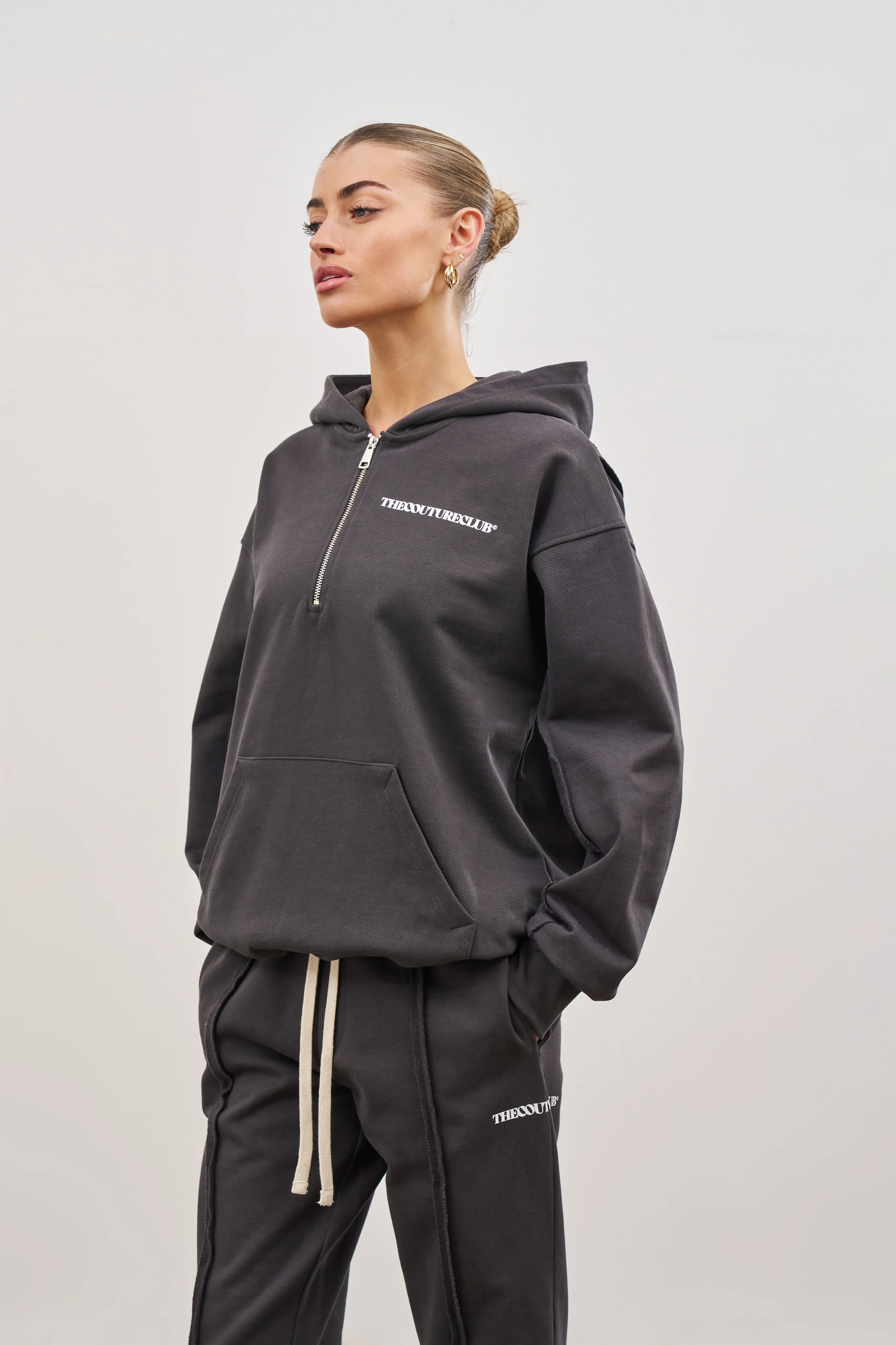 RAW SEAM QUARTER ZIP HOODIE - CHARCOAL - Image 5