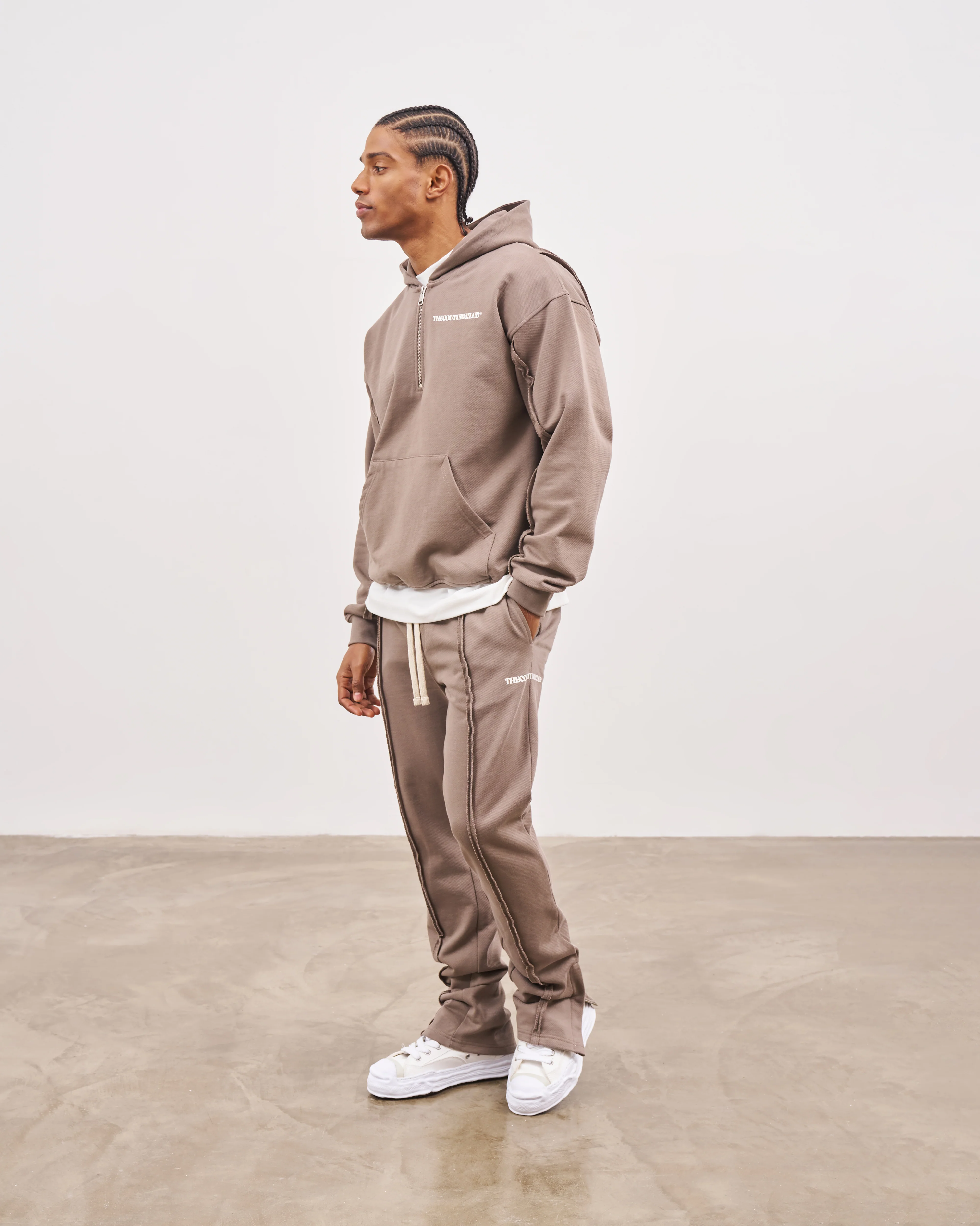 RAW SEAM STRAIGHT LEG JOGGERS - COFFEE - Image 10