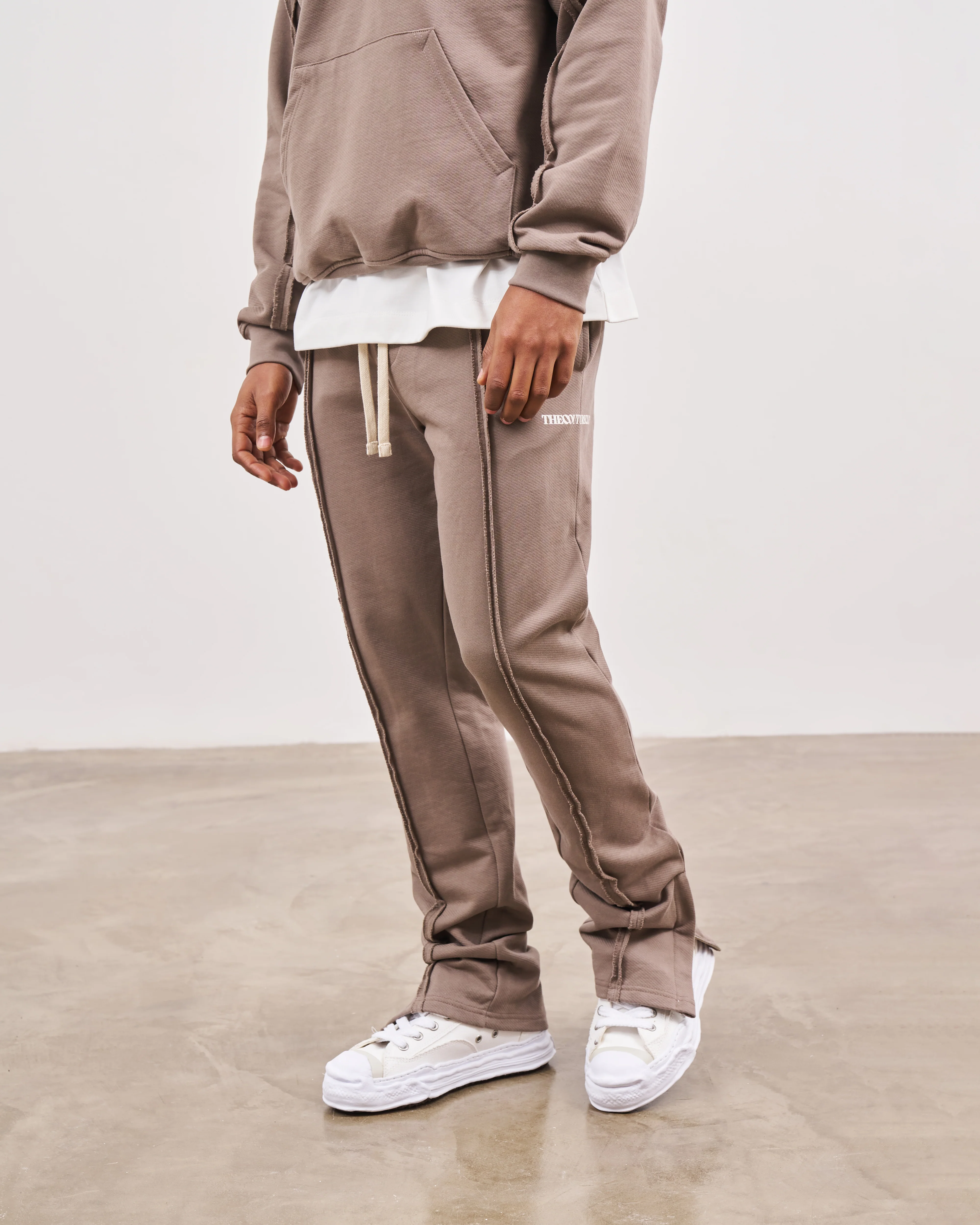 RAW SEAM STRAIGHT LEG JOGGERS - COFFEE - Image 3