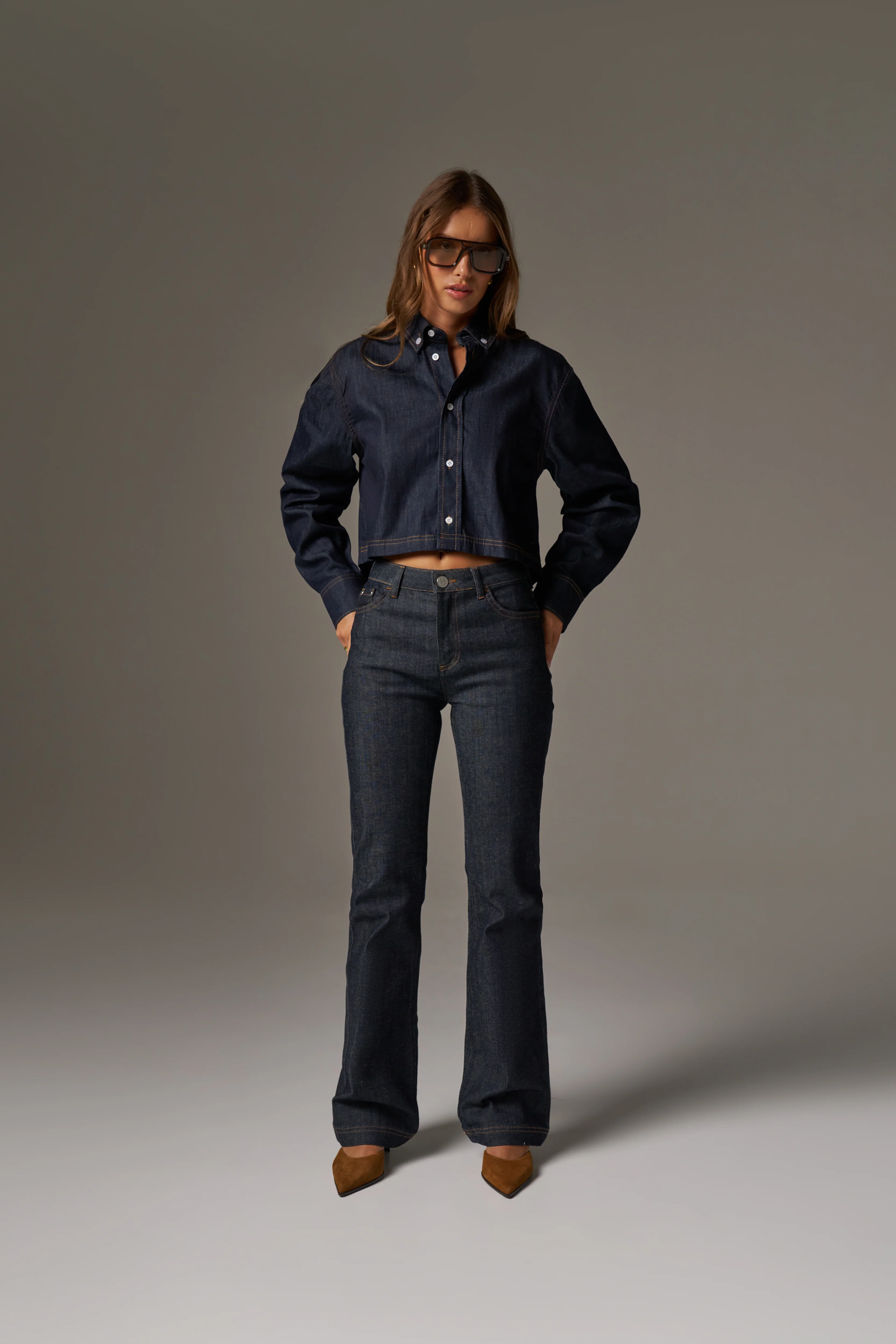RELAXED LONG SLEEVE DENIM SHIRT - DARK INDIGO - Image 10