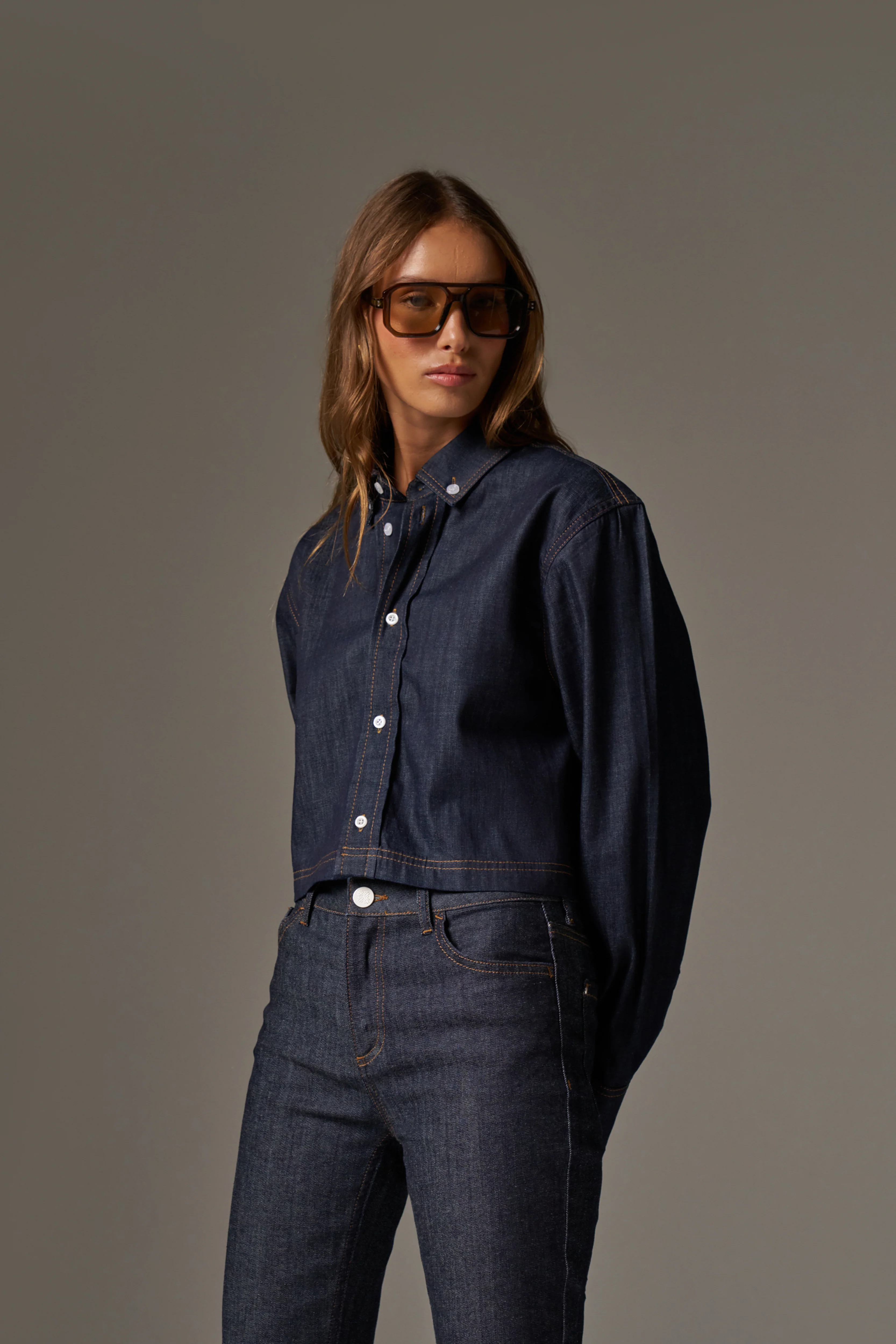 RELAXED LONG SLEEVE DENIM SHIRT - DARK INDIGO - Image 6