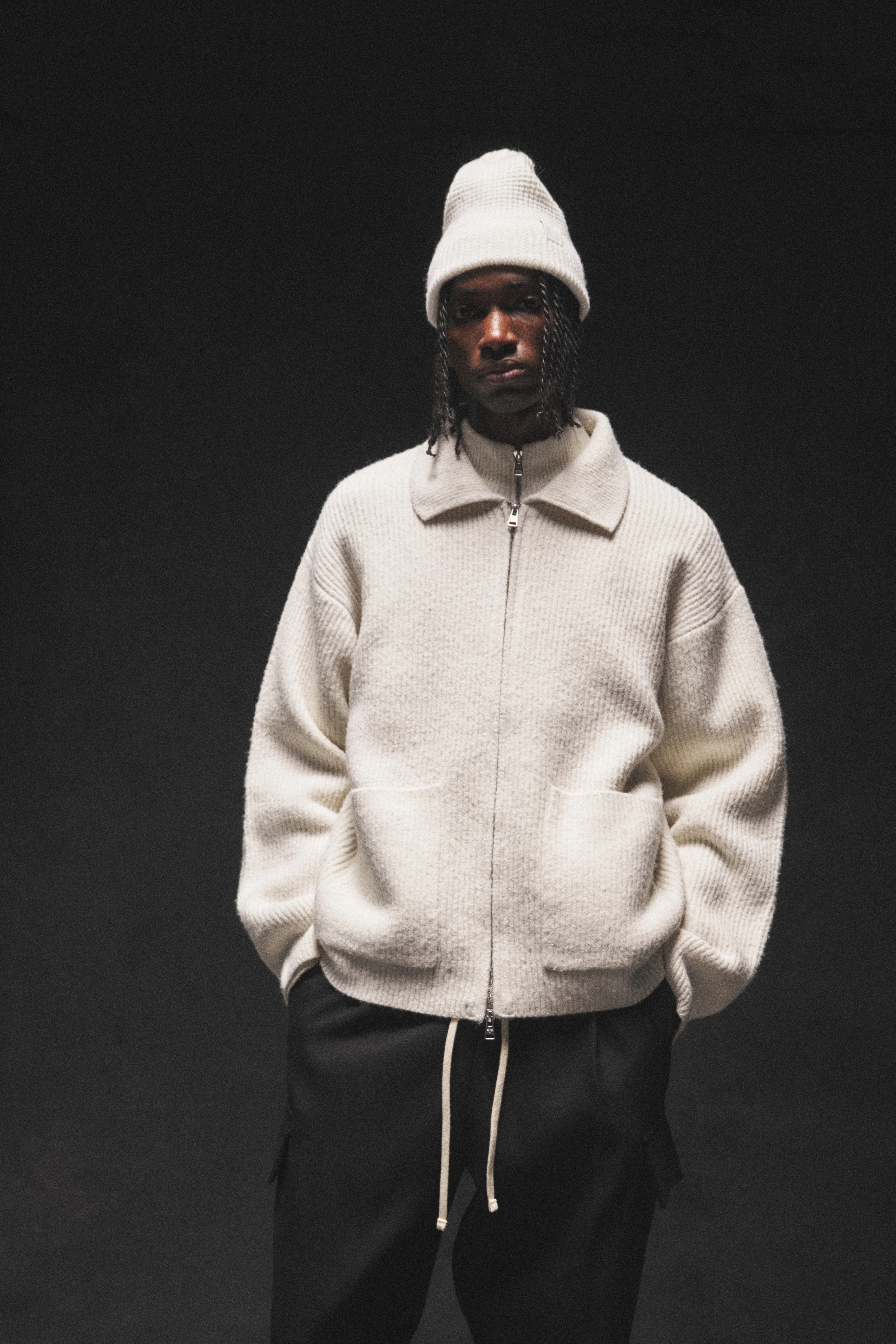 RIBBED KNITTED OVERSIZED ZIP THROUGH - WHITE - Image 2