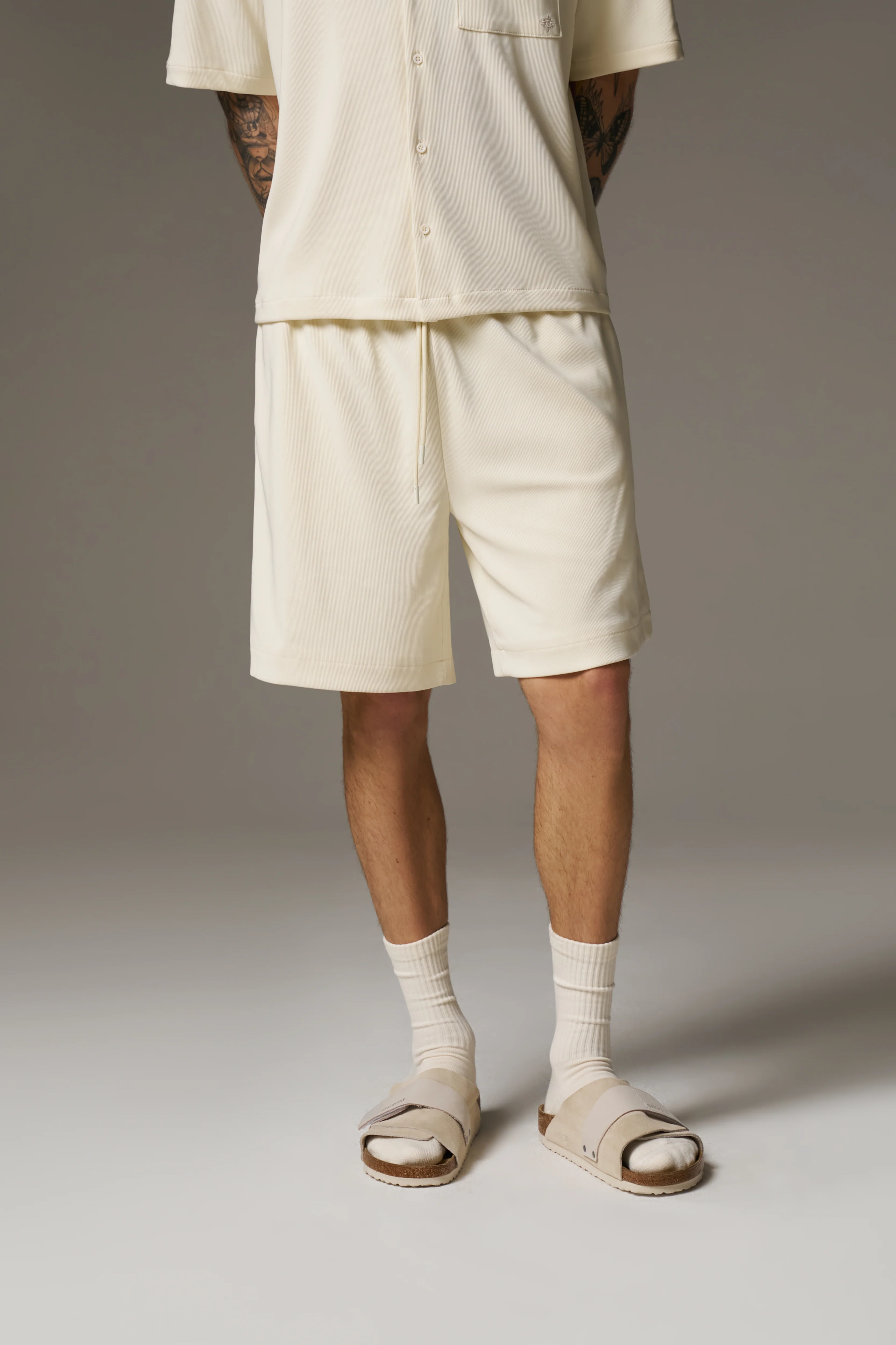 RIBBED SHORTS - OFF WHITE - Image 4
