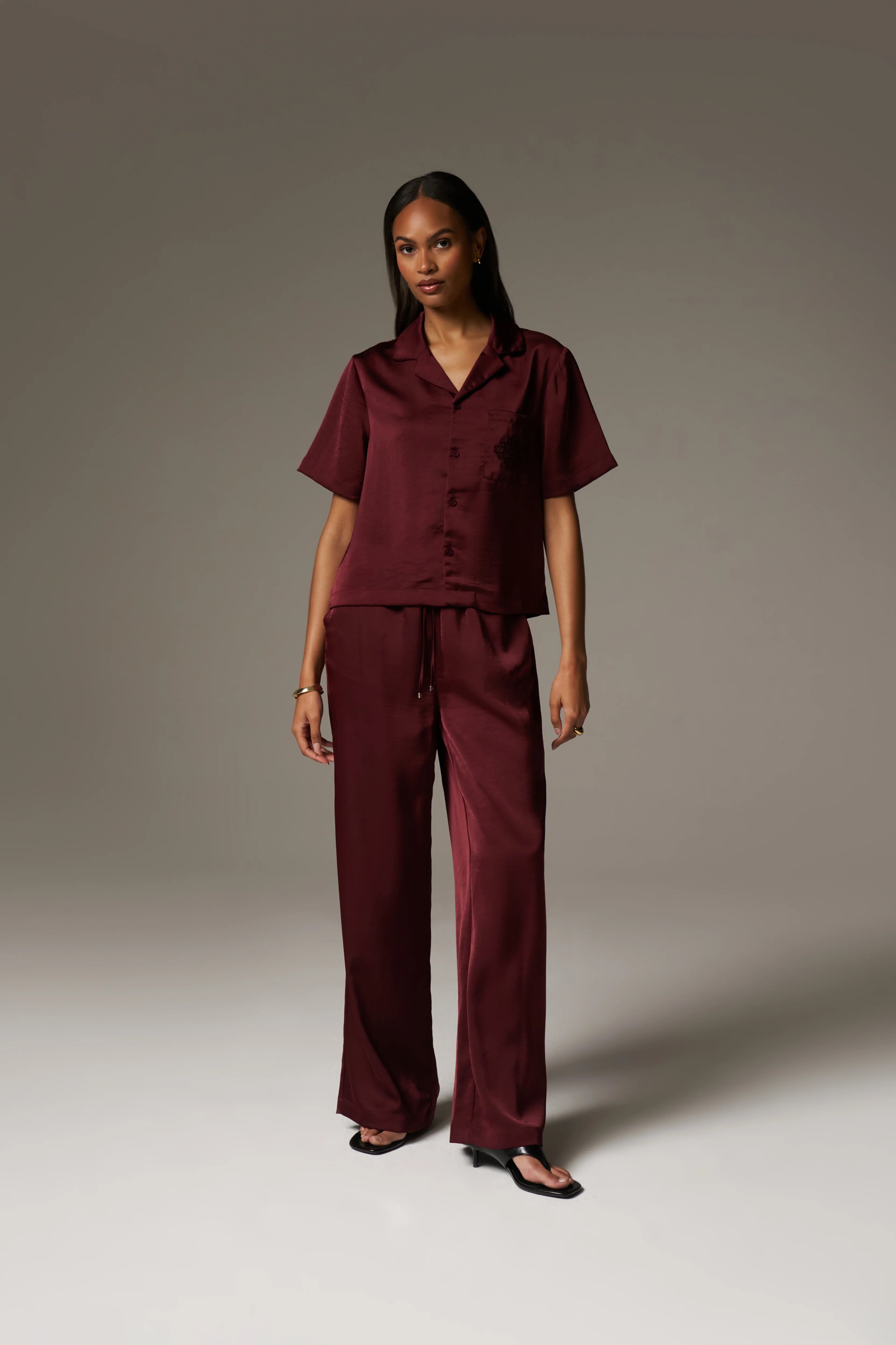 SATIN WIDE LEG EMBLEM TROUSERS - BURGUNDY - Image 10