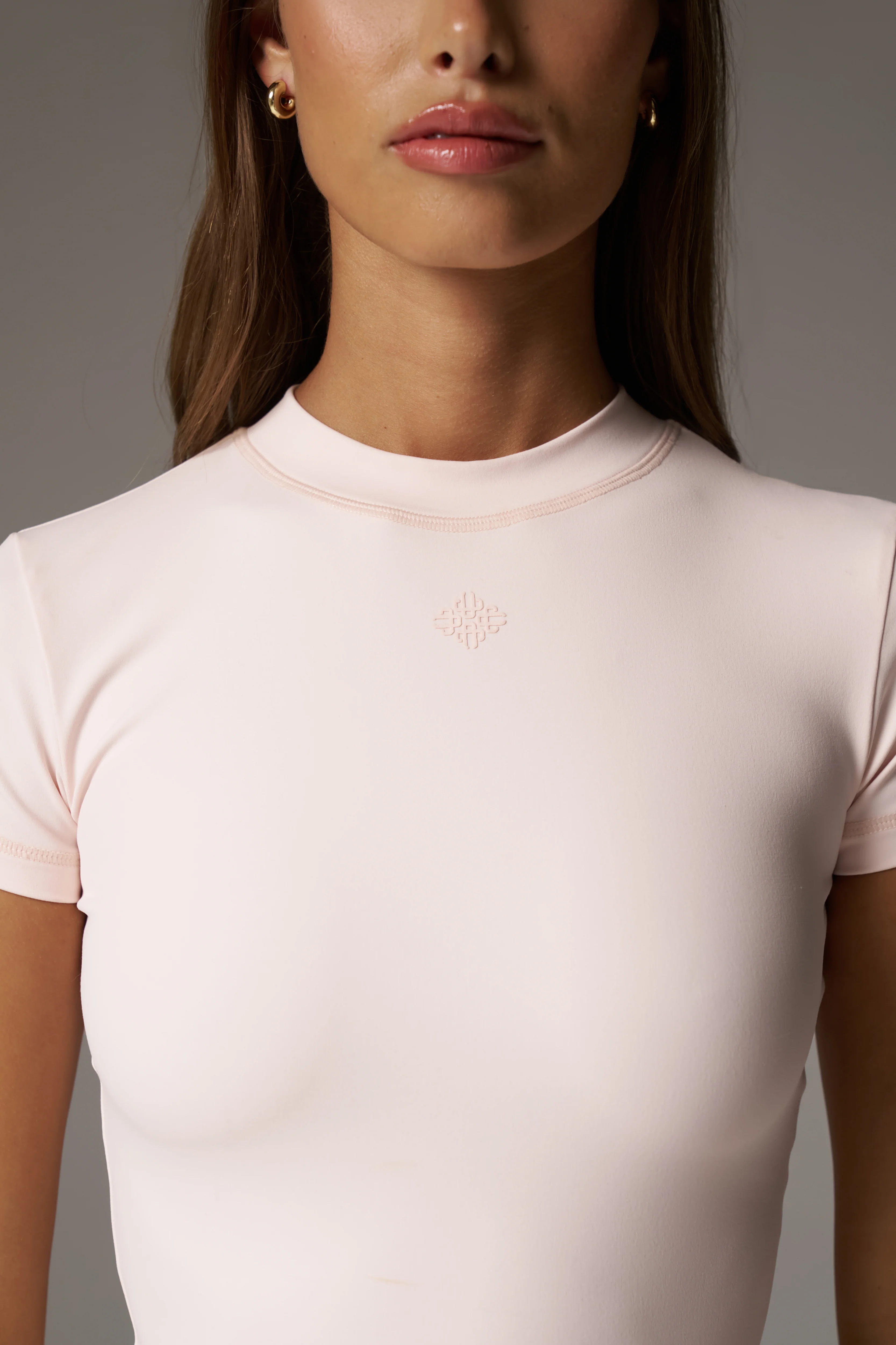 SCULPTING STRETCH EMBLEM BABY TEE - PINK - Image 4