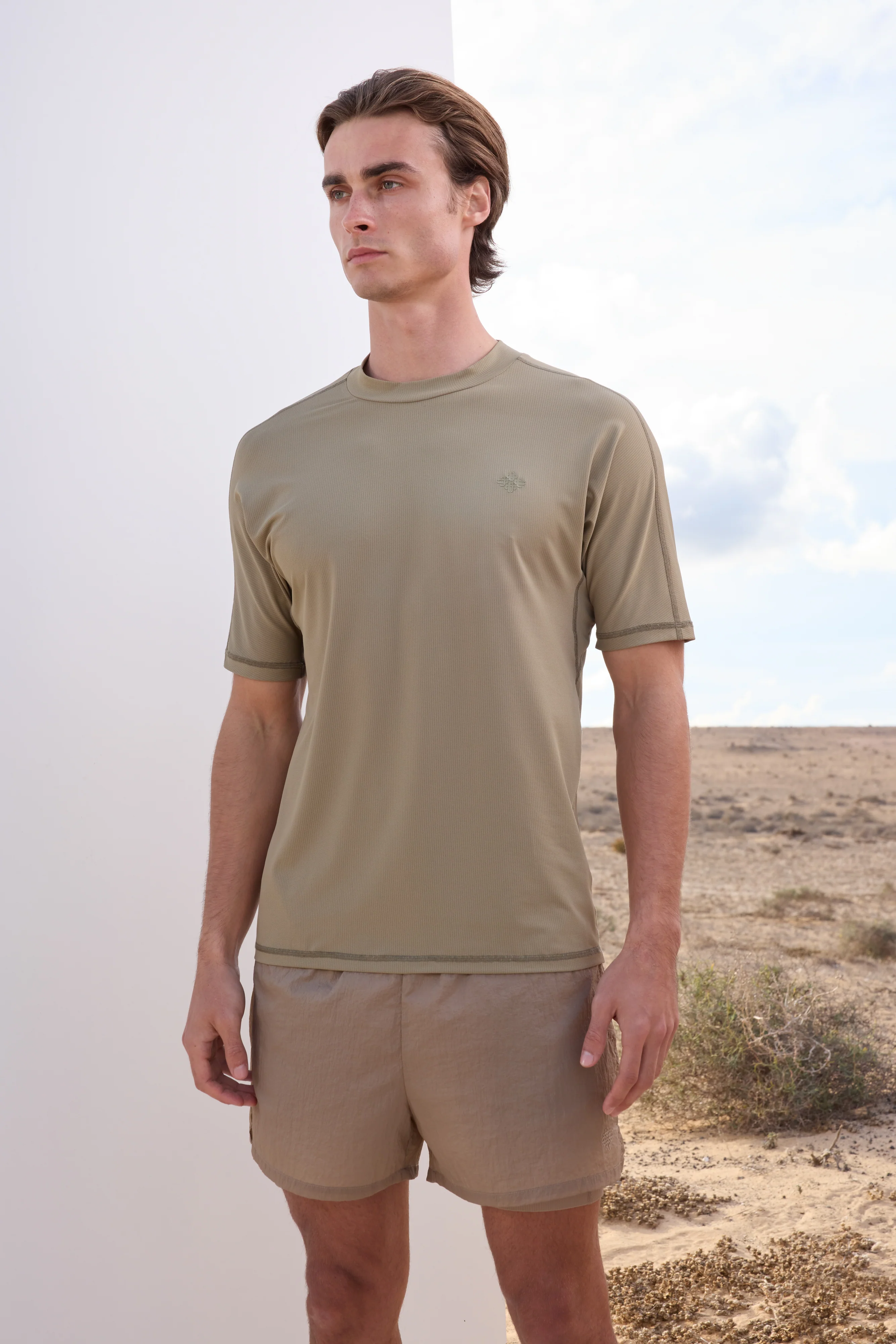 SHORT SLEEVE TRAINING TOP - KHAKI - Image 2