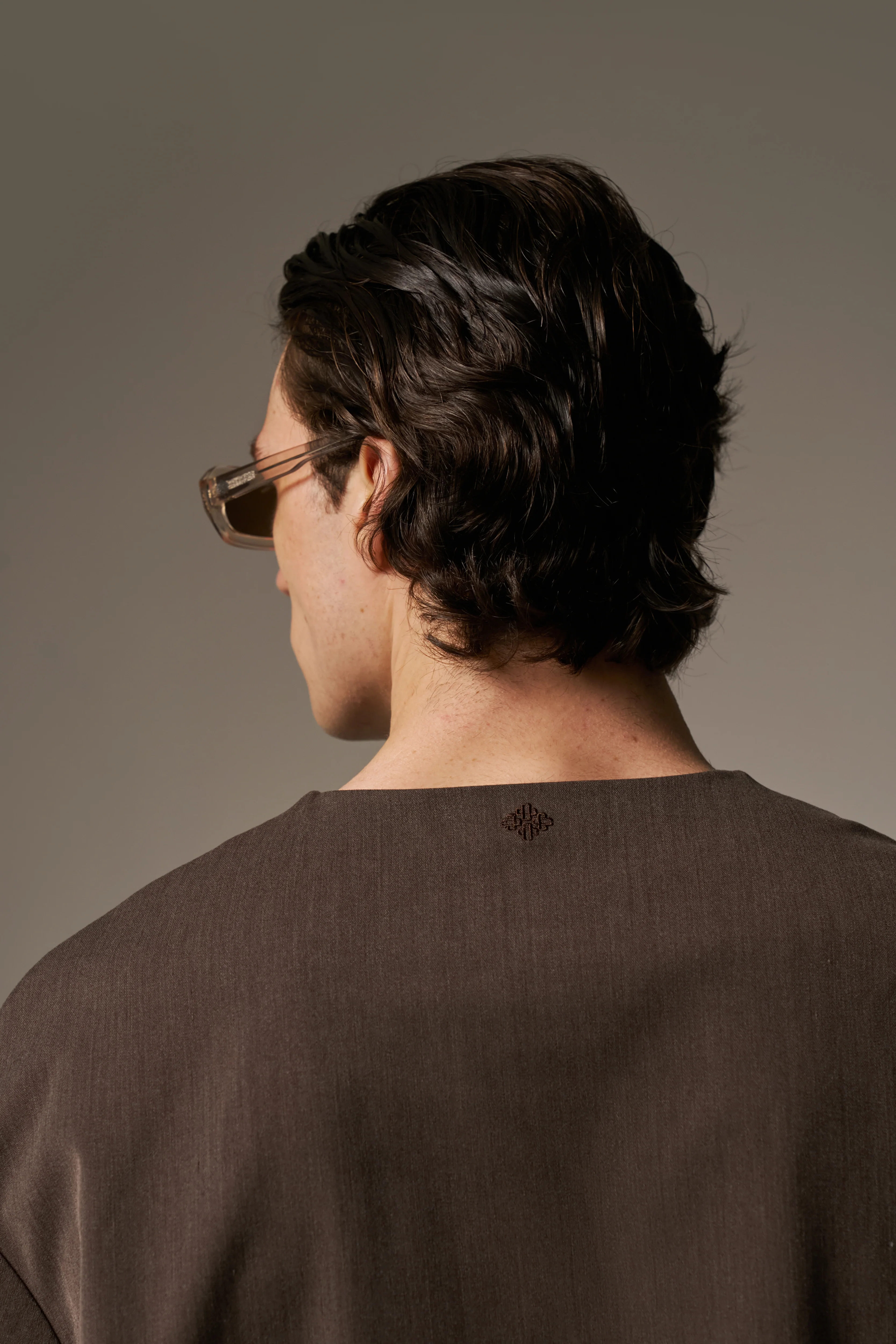 SMART WOVEN SHIRT - BROWN - Image 6