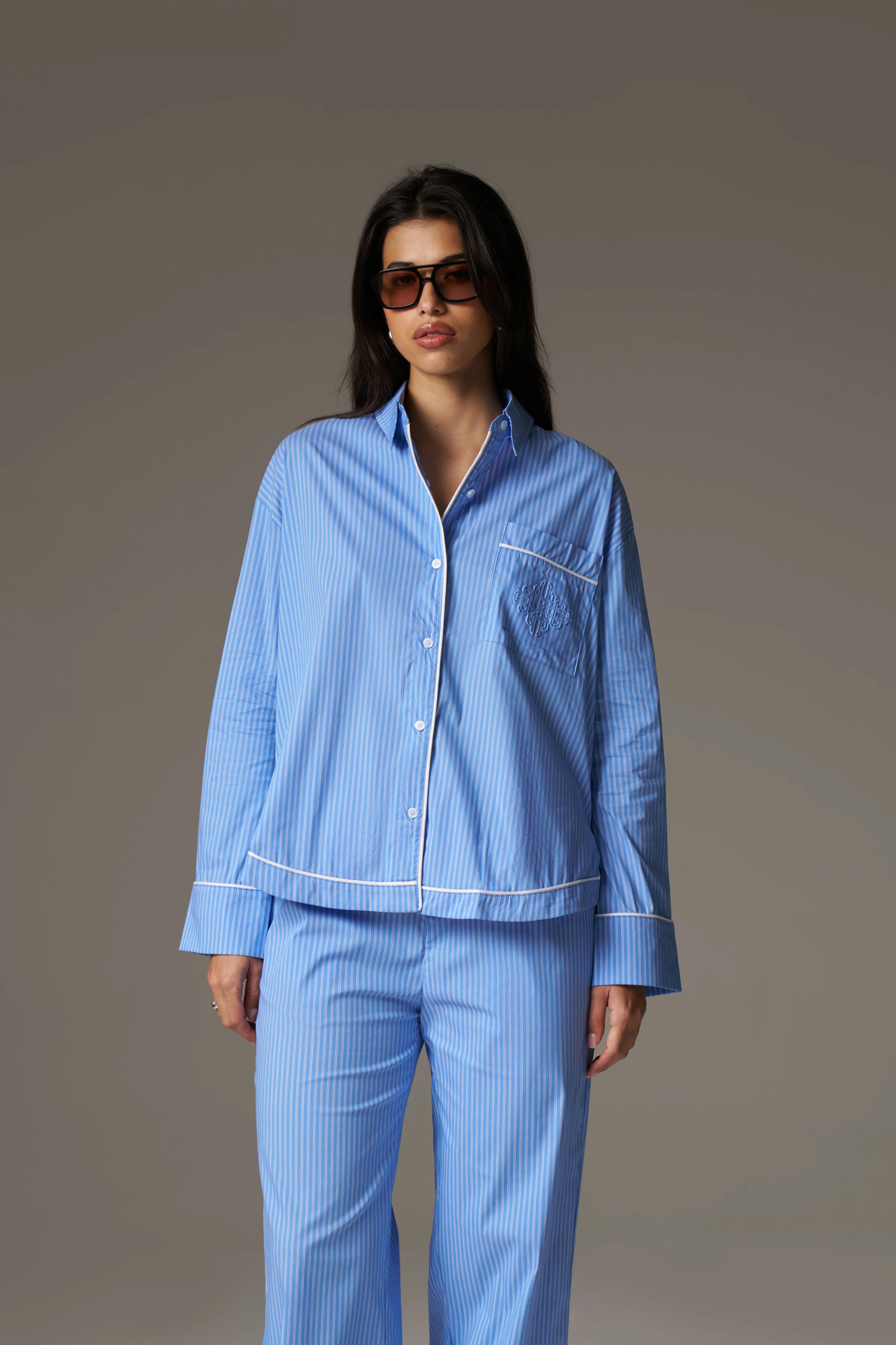 STRIPE PIPED EMBLEM SHIRT - BLUE - Image 2