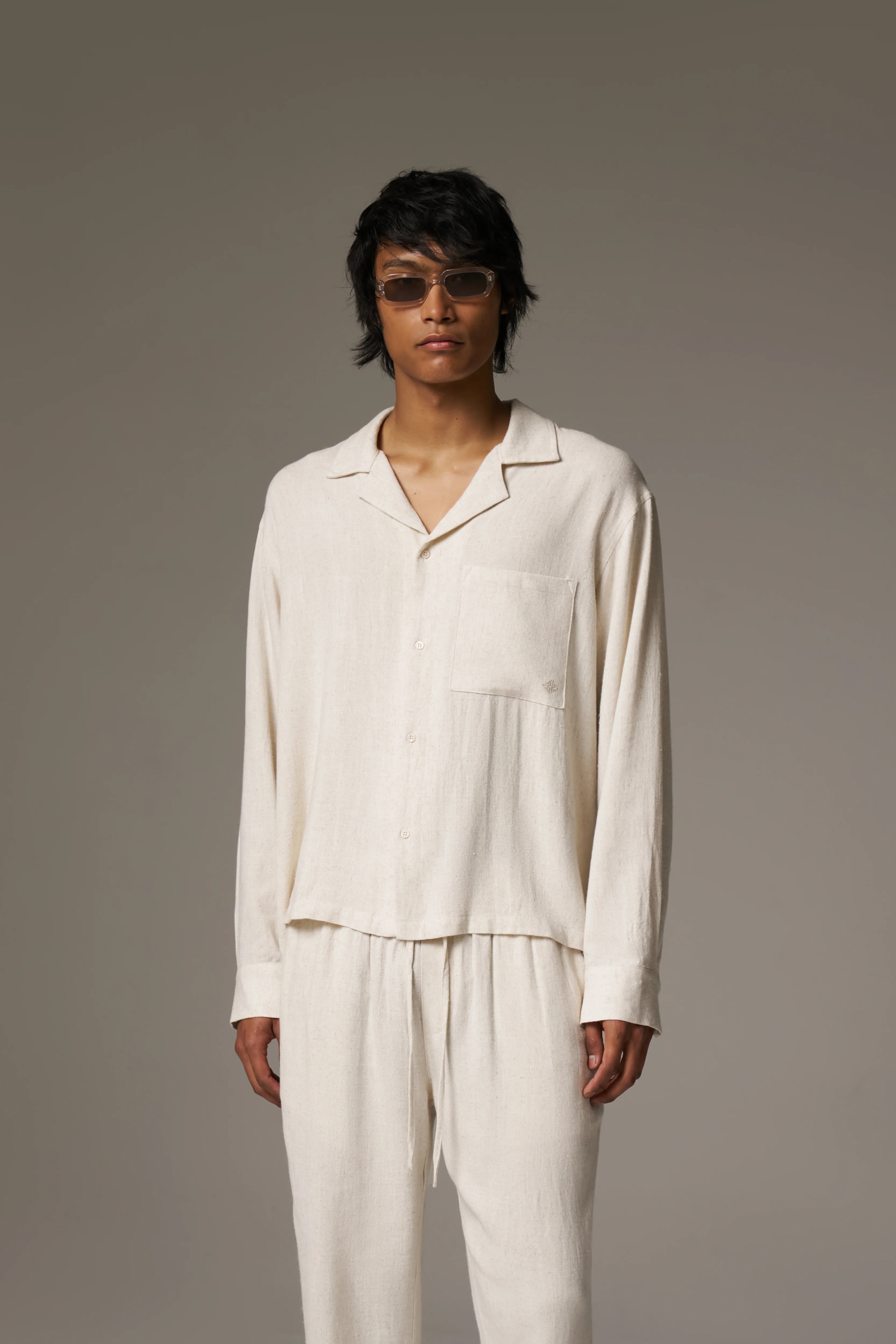TEXTURED WOVEN SHIRT - BEIGE - Image 4