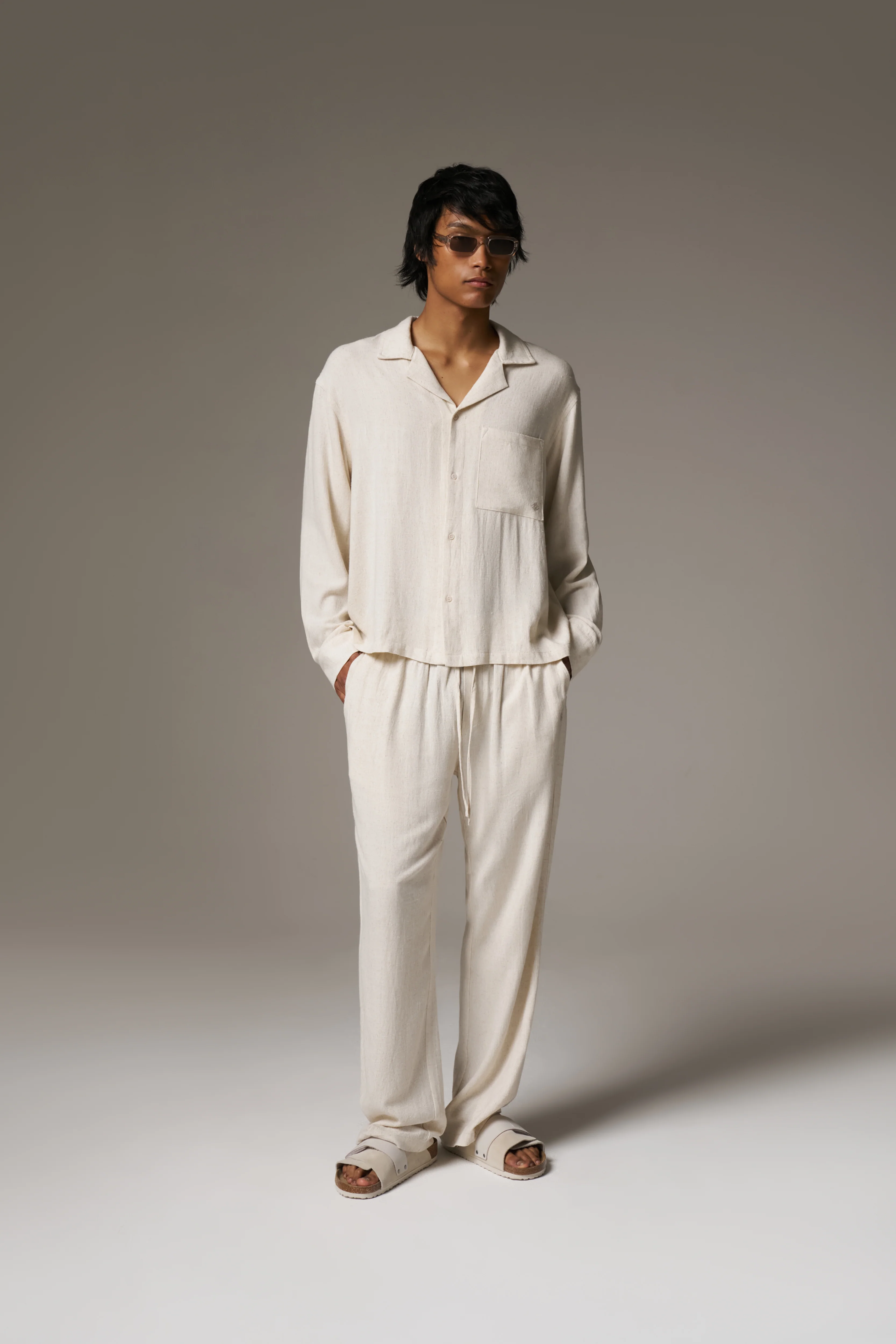 TEXTURED WOVEN TROUSERS - BEIGE - Image 5