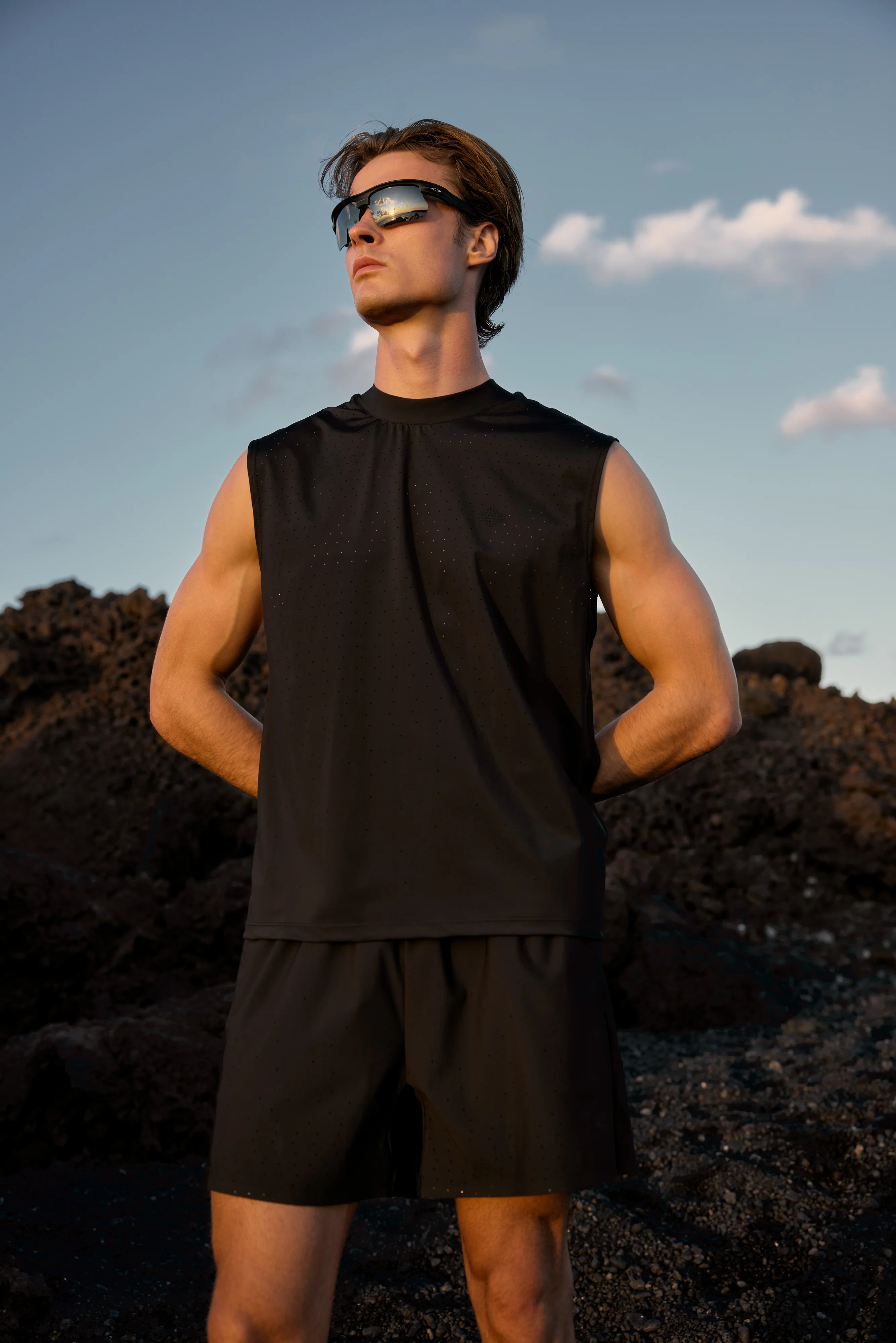 TRAINING VEST - BLACK - Image 7