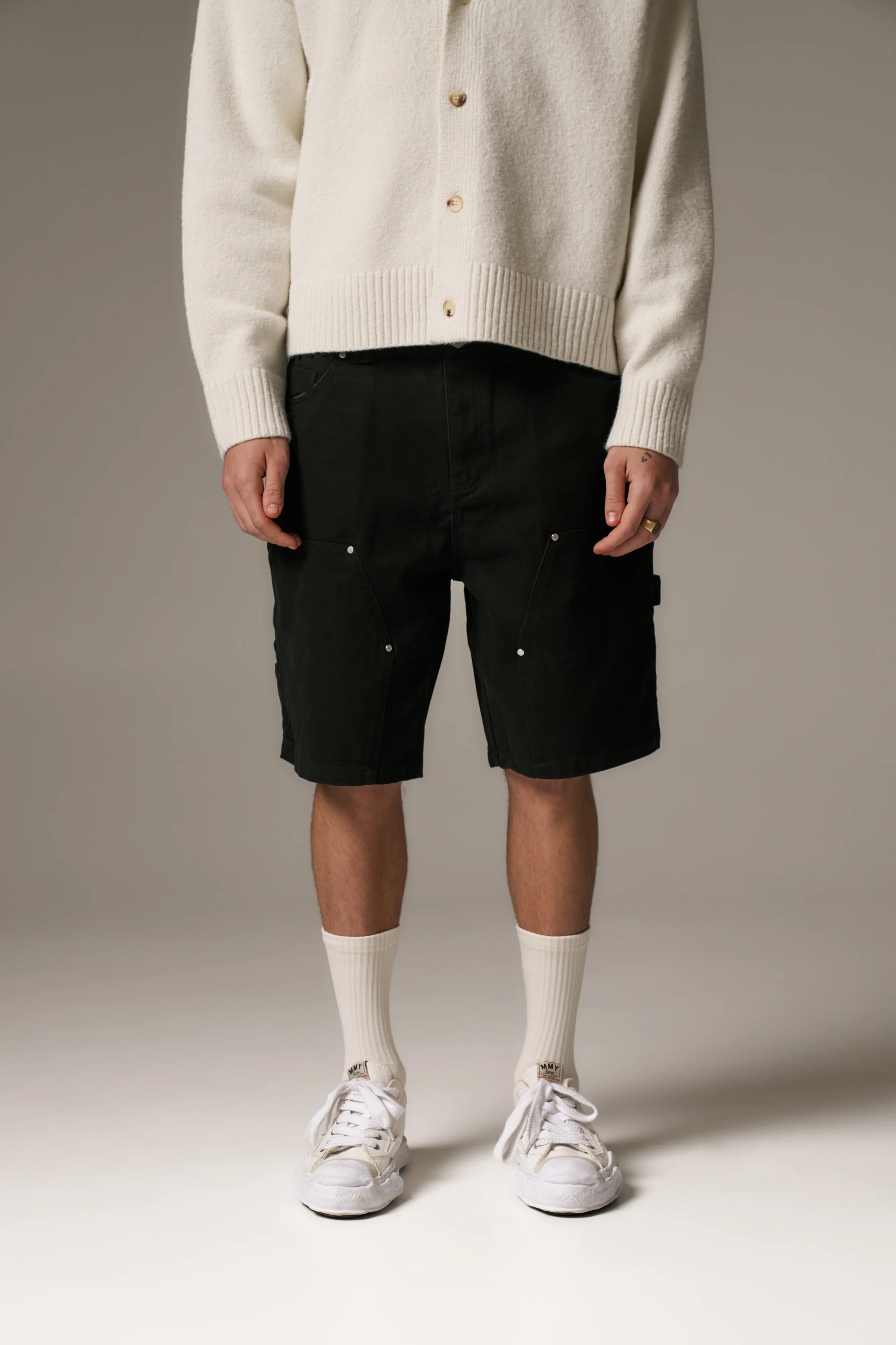 TWILL CARPENTER SHORTS - BLACK - Image 2