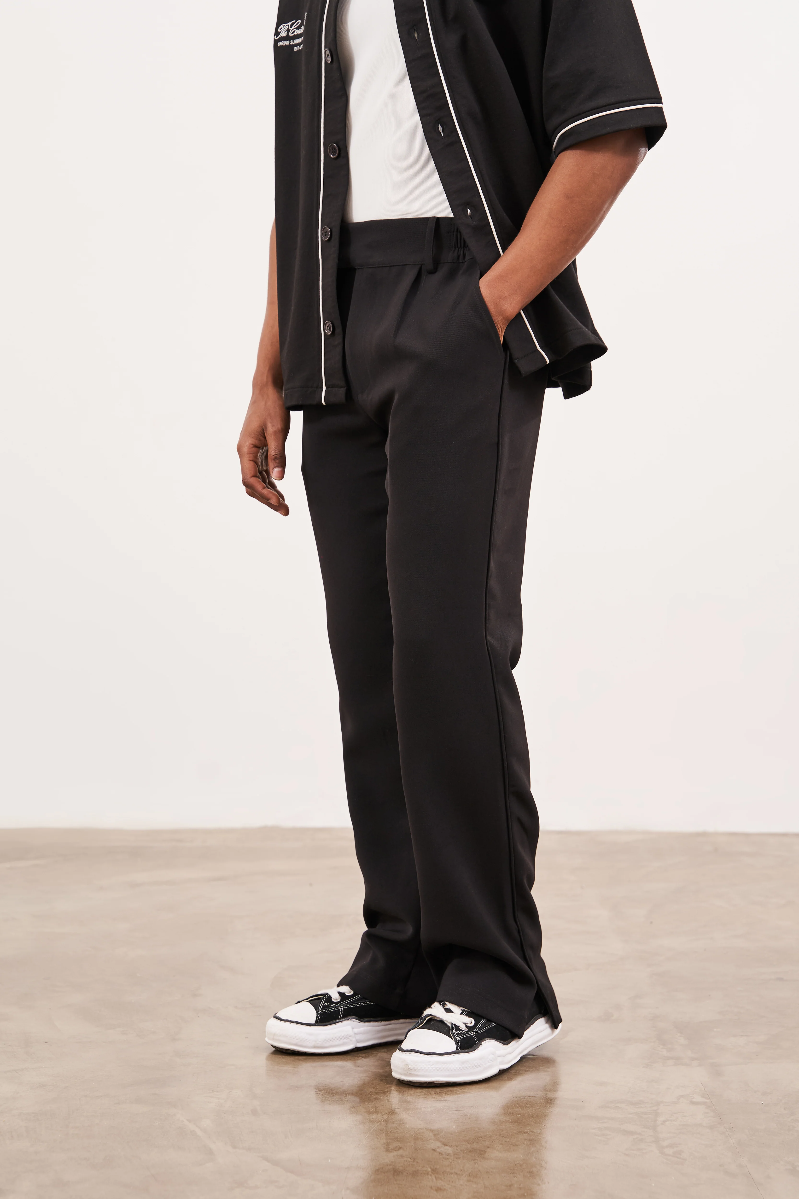 ULTIMATE SPLIT HEM SMART PANT - BLACK - Image 2