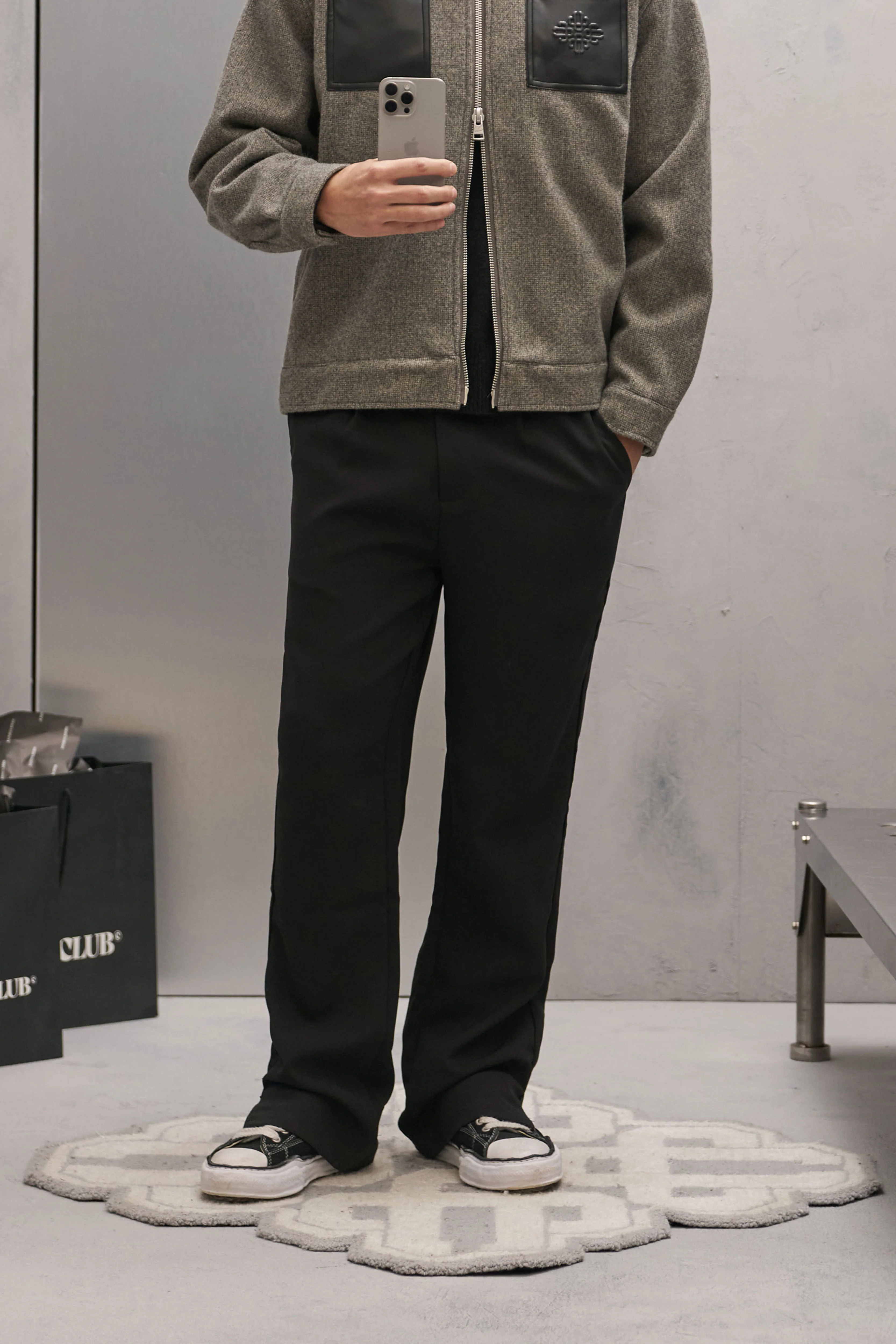 ULTIMATE SPLIT HEM SMART PANT - BLACK - Image 7