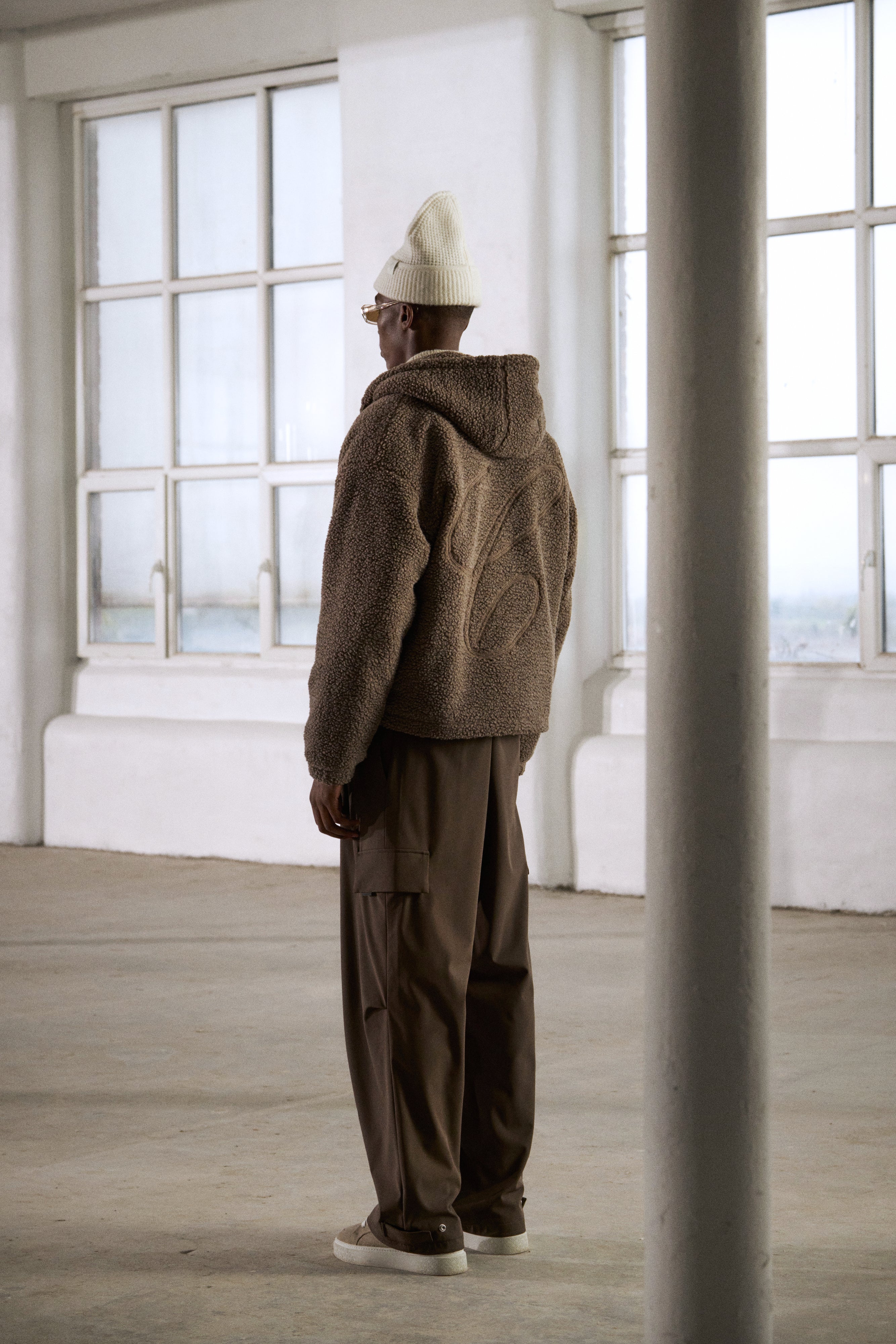 WASHED BORG ZIP THROUGH JACKET - BROWN - Image 5