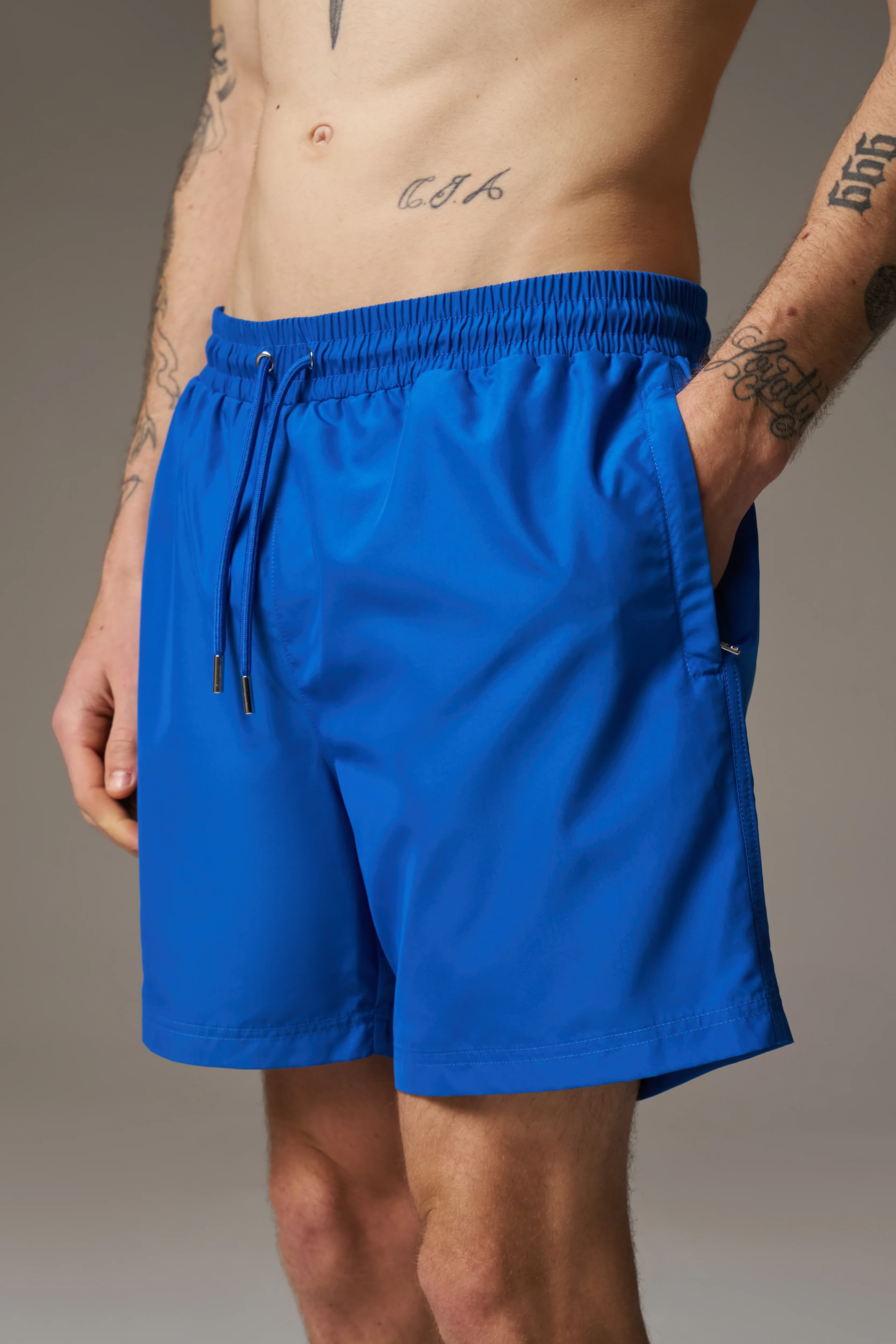 WATER REACTIVE EMBLEM SWIM SHORT - COBALT - Image 9