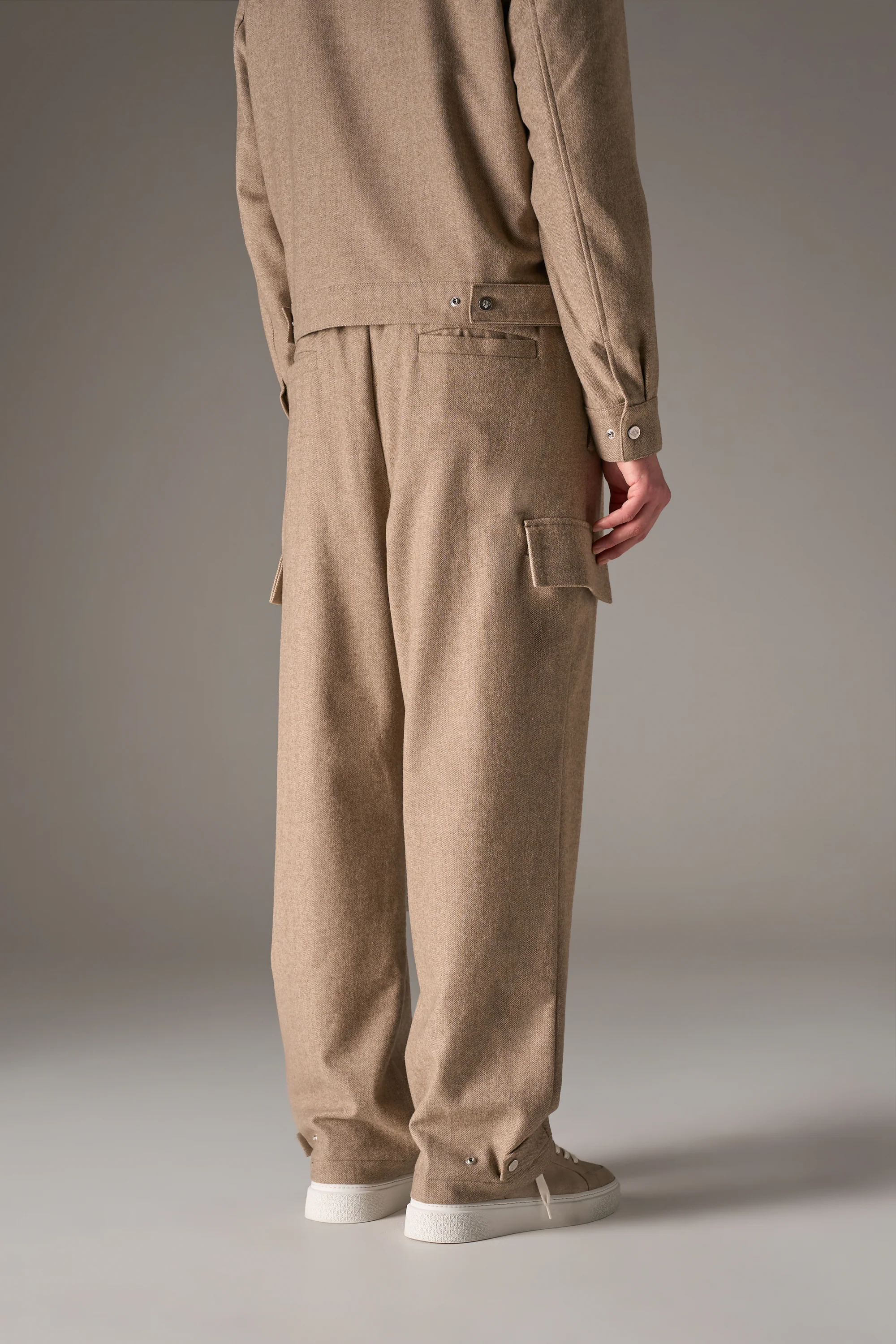 WIDE LEG HERRINGBONE TROUSERS - BEIGE - Image 7