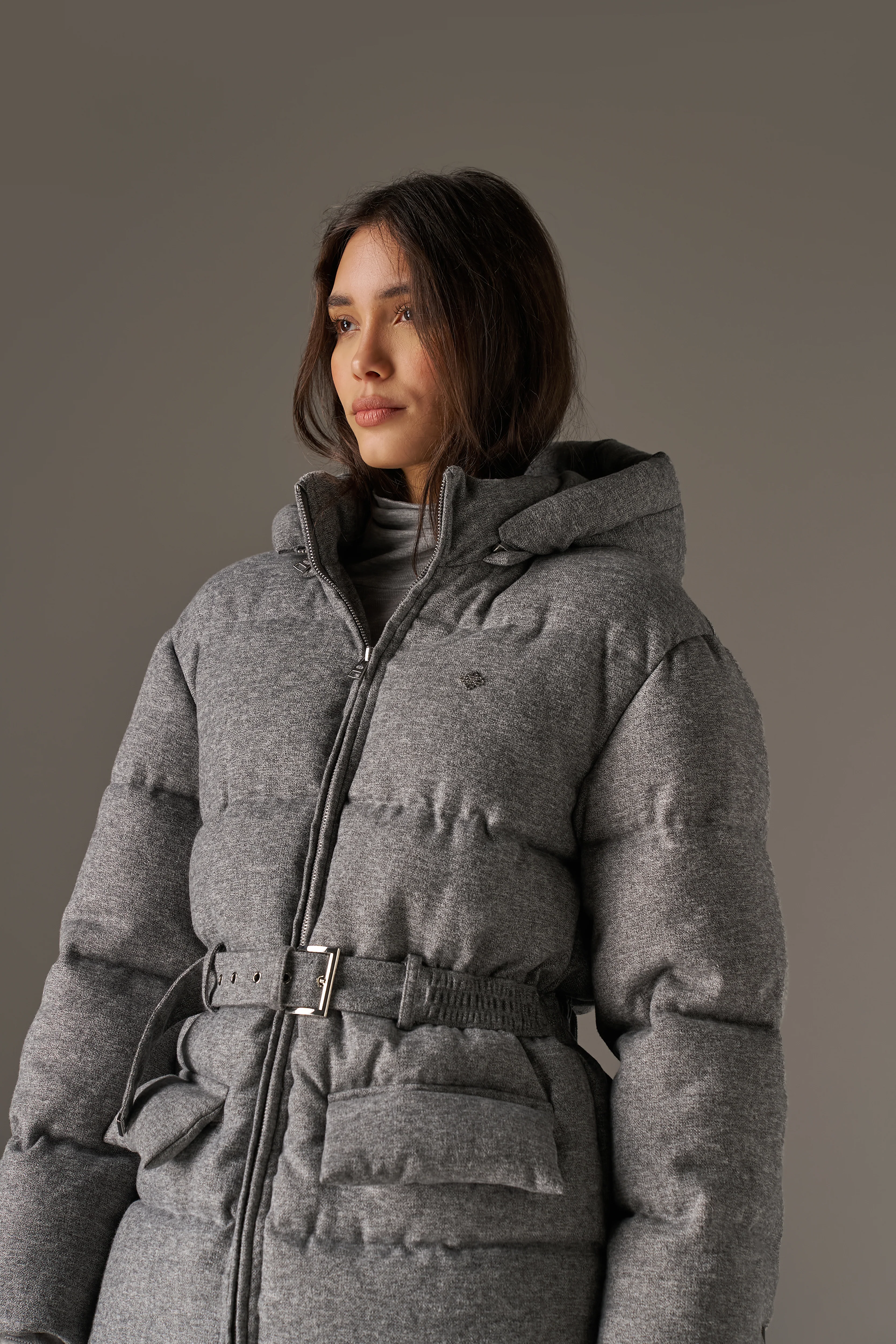 WOVEN BELTED PUFFER COAT - GREY - Image 4
